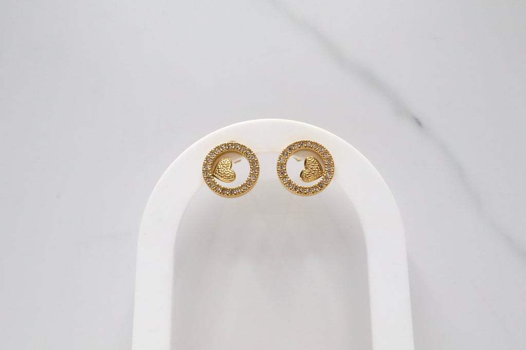 Ronde oorbellen met klein hartje