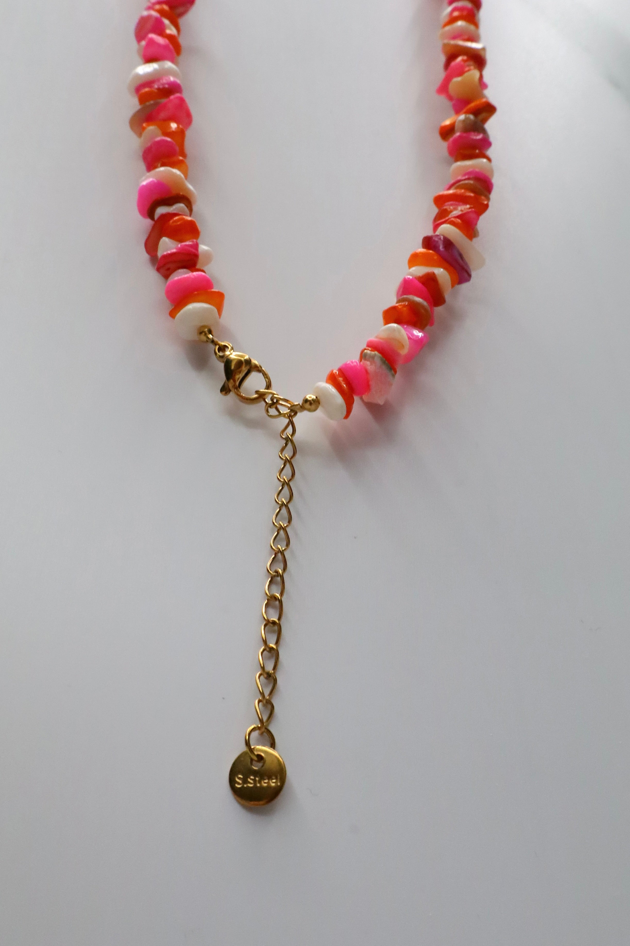 Kralen ketting met hangend hart