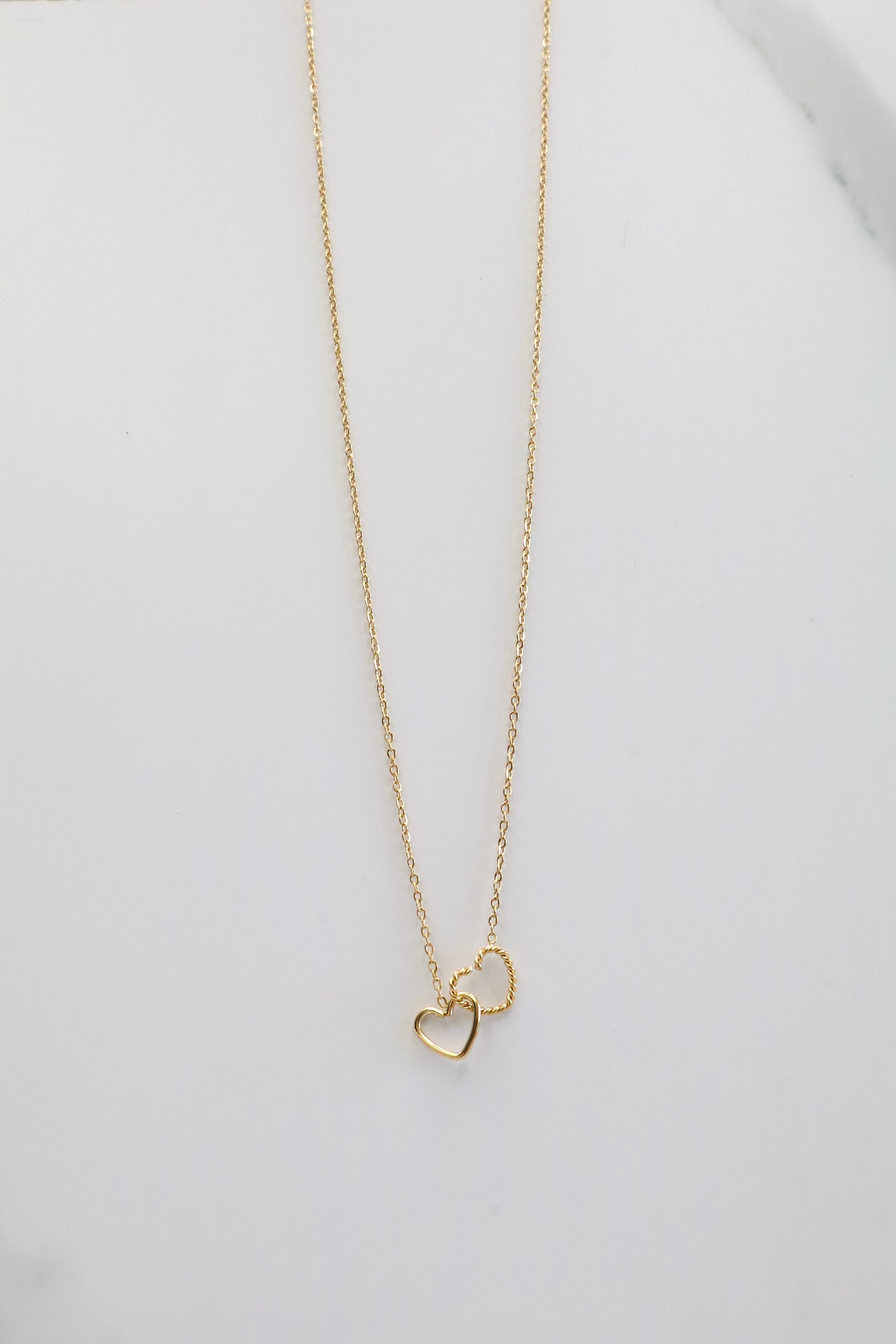 Ketting met verbindings hartje