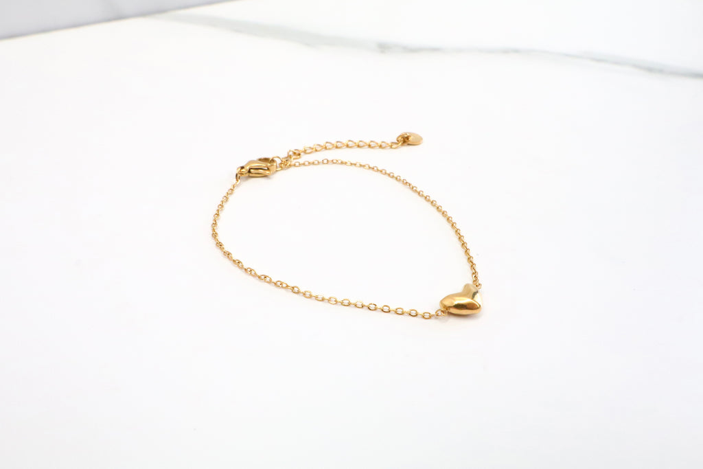 Armband met klein hartje