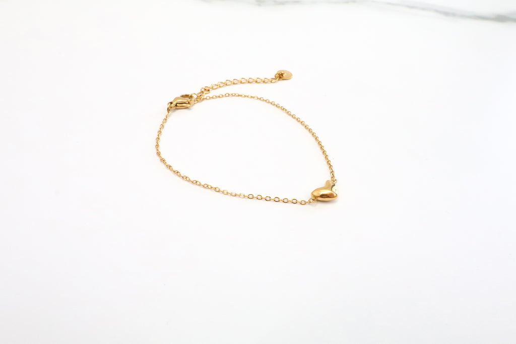 Armband met klein hartje